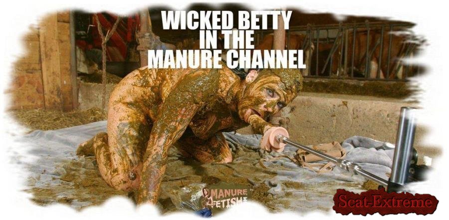 Betty HD 720p Wicked Betty in the manure channel [Fuckmachine, Sex in the cowshed, Masturbate]