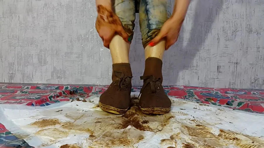 Anna Coprofield FullHD 1080p Jeans, Smearing and Filled Pussy [Solo, Panty]