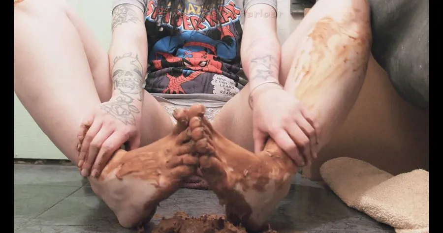 SweetBettyParlour 4K UltraHD ULTRA Sweet Feet [Crap, Damage]