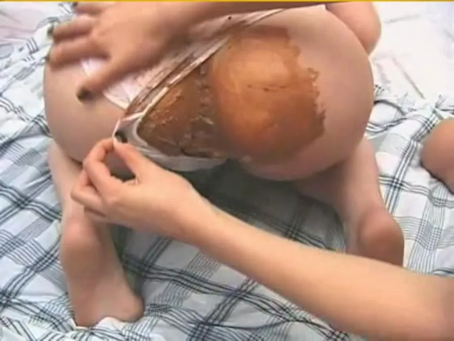 Bea, Claire SD SCAT SISTERS [Piss, Scat]