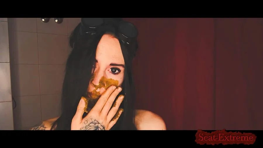 DirtyBetty FullHD 1080p WTF! Shit Grabber Attack [Amateur, Shitting Girls]