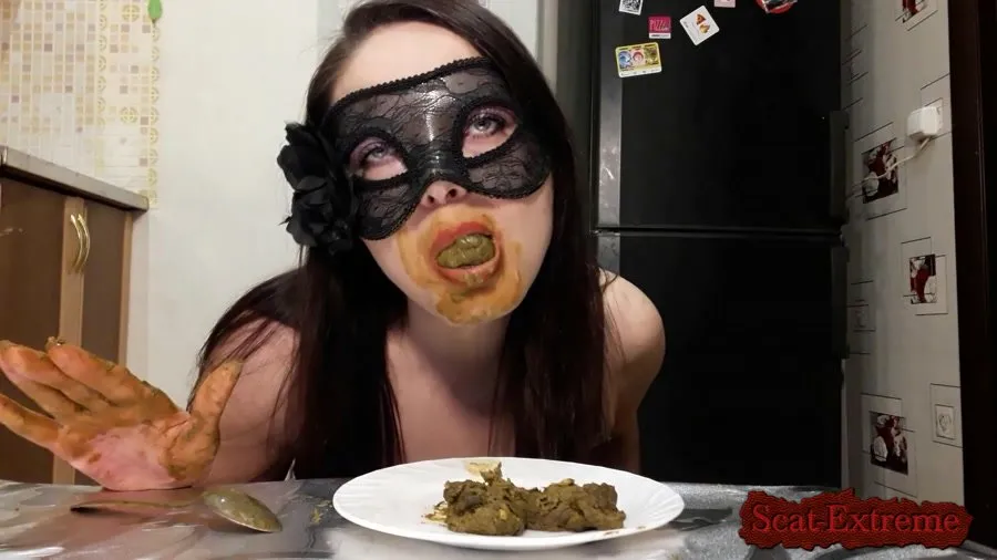 ScatLina FullHD 1080p My shitty breakfast [Solo, Poop Smear]