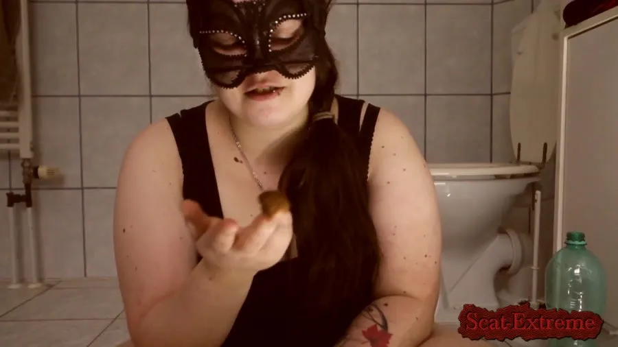 LucyScat FullHD 1080p First time swallowing soft poo [Solo, Shitting]