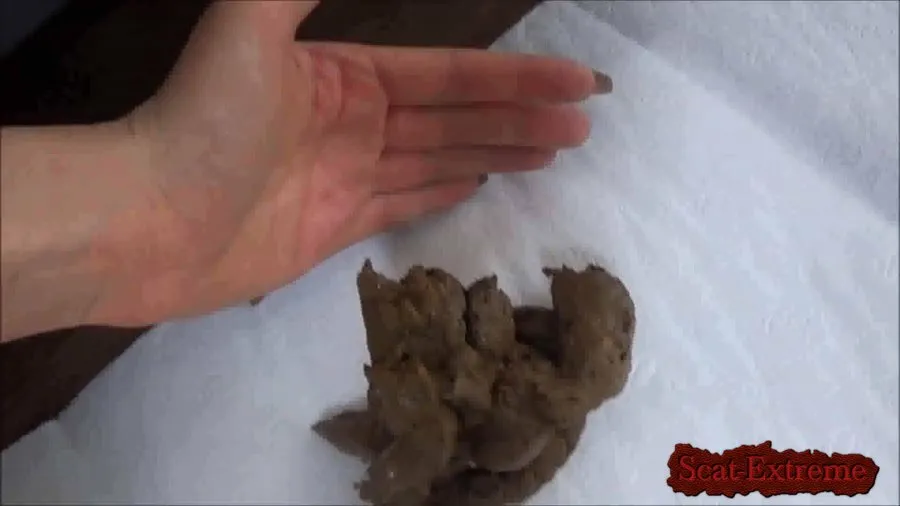 HotDirtyIvone FullHD 1080p Biggest shit ever is coming [Solo, Poop]