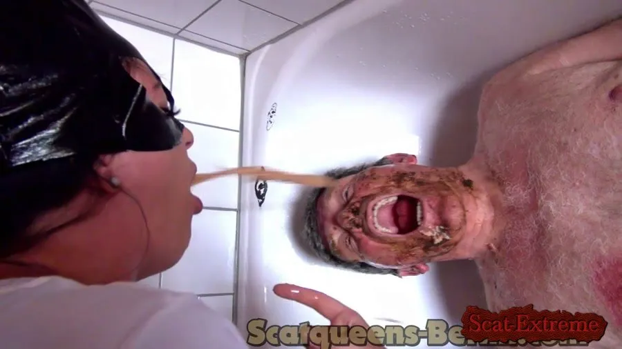 Scatqueens-Berlin HD 720p 2Big Piles Shit for the Pig3 [Face Sitting, Humiliation]