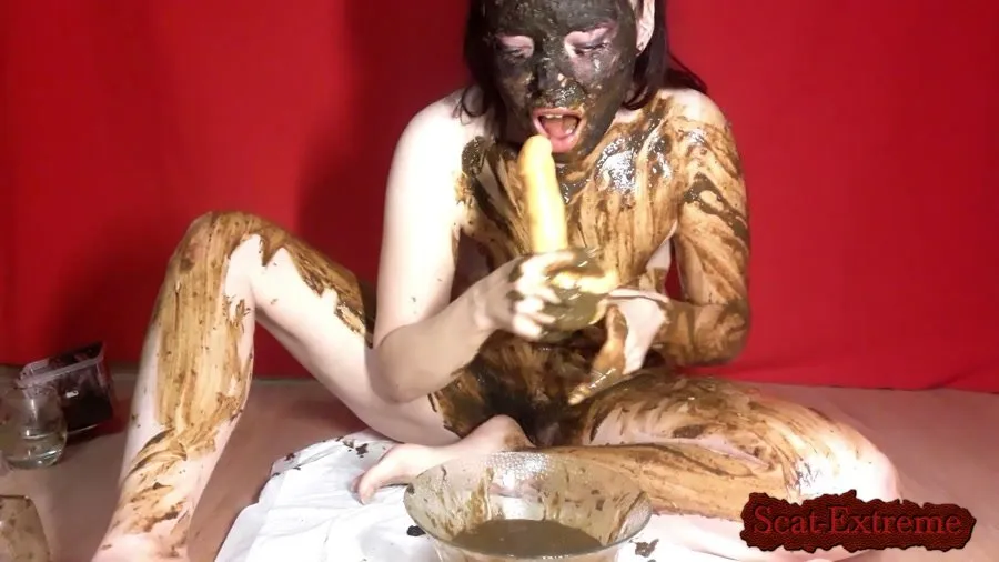 ScatLina FullHD 1080p Three shitty vomit [Scatting, Dildo]