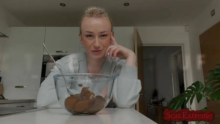 Taste Your Own FullHD 1080p Candid Toilet Training [Eating, Solo]