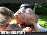 Geena, Molly, Sexy HD 720p THE TANNING PARTY [Group, Masturbation]