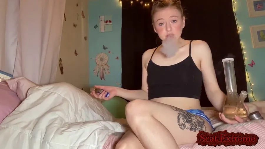 Sexandcandy18 FullHD 1080p Smoking dancing feet fun [Teen, Smoking]