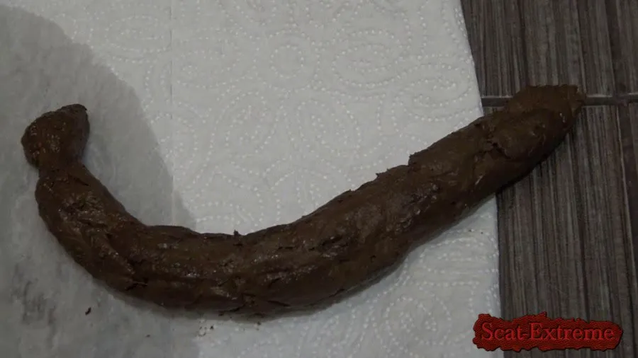 HotDirtyIvone FullHD 1080p Biggest Poop Ever [Shitting Girls, Amateur]