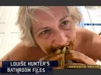 Louise Hunter HD 720p LOUISE HUNTER'S BATHROOM FILES [Mature, Panties]