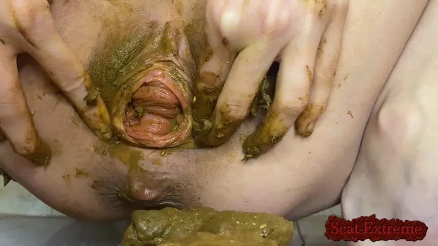 p00girl FullHD 1080p Pooping big shit and stuffing it inside [Pooping Girls, Prolapse]