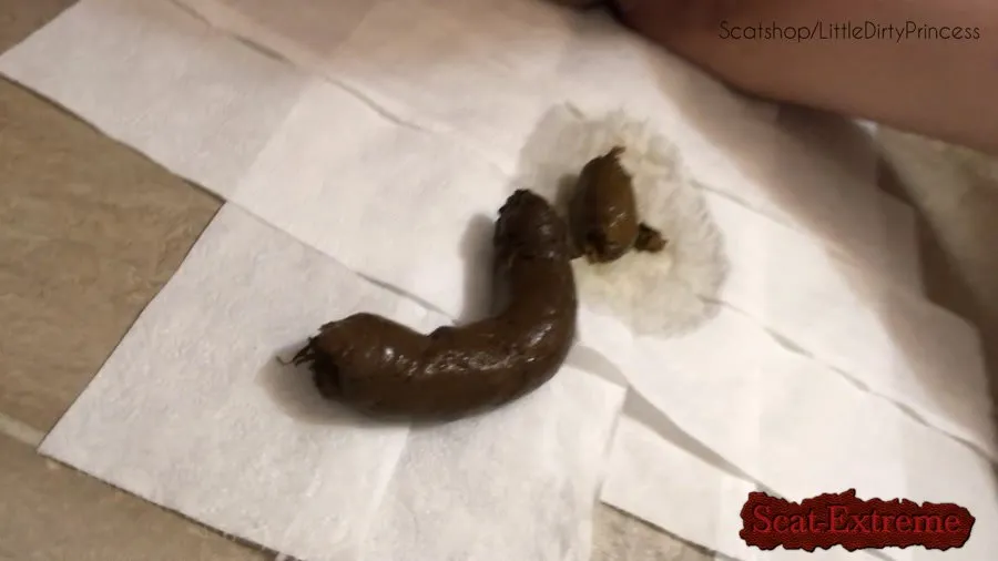 LittleDirtyPrincess FullHD 1080p Long smooth thick morning poop & bonus horny poop [Big pile, Toilet Slavery]