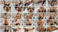 ScatLina FullHD 1080p Bathroom Scat Play [Eat Shit, Eating]