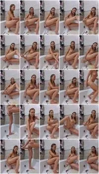 AnalDirtyQueen UltraHD 2K Cleaning My Ass [Enema, Pee]