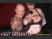 Scatmuschi, Sexy [/b] SD FIRST ENCOUNTER [Lesbians, Poop, Defecation, Extreme, Mature]
