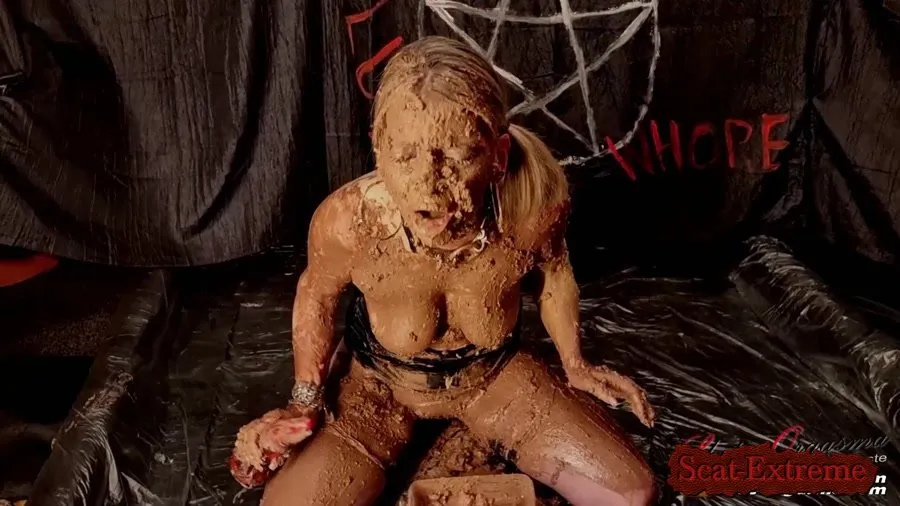 SlutOrgasma FullHD 1080p Extreme play in a lot of saved shit [Defecation, Farting]