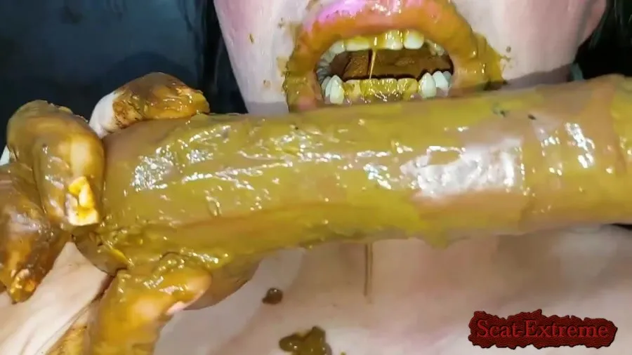 LADYCATX FullHD 1080p SCAT AND FLIP FLOPS [Shitting, Masturbation]