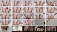 AinaraX FullHD 1080p Big creamy turd with vaginal juice [Poop, Pee]