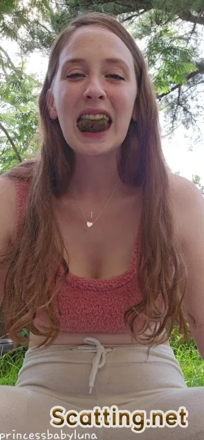 PrincessBabyLuna UltraHD 2K Swallowing For The First Time [Outdoor, Eating]