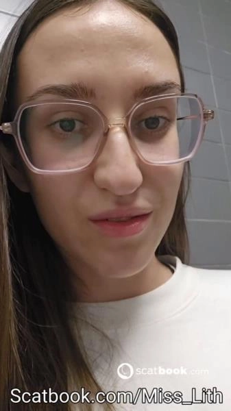 Miss Lith - Shitting 22 [SD / 65.4 MB]