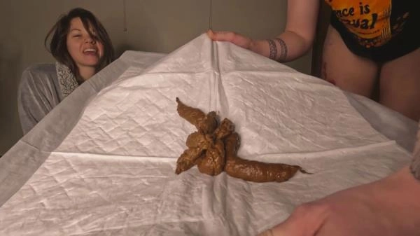 Classy N Gassy - Jan Poo Together [FullHD 1080p / 177 MB]
