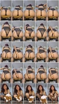 Domina Marbella - Toilet Pov, Scat Toilet, Mira Que Buen Scat En Mi Toilet Favorito [UltraHD 2K / 148 MB]