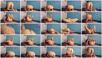Kitty Skatt - Yoga Pantyhose Load With Poop Replay [FullHD 1080p / 964 MB]