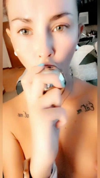 LilButtLex - Anal Stretching [UltraHD 2K / 279 MB]