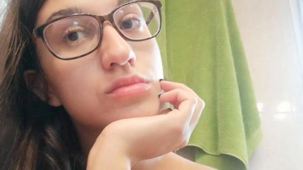 Miss Lith - Scat Darkfans 66 [HD 720p / 81.9 MB]