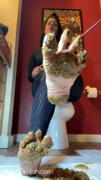 Bossy Delilah - 5 Days Of Consumption - This Is Day 2 [SD / 86.9 MB]