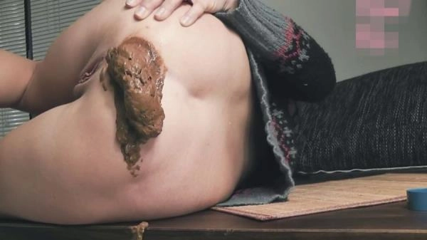 Mia Skye aka MiaRoxxx - The Mess On My Hole [HD 720p / 3.77 MB]