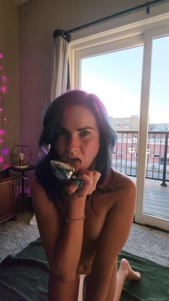 LilButtLex - Begging For More Anal [UltraHD 2K / 415 MB]