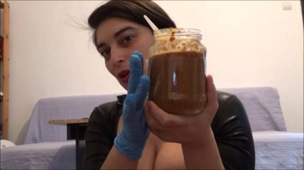 Mistress Roberta - Full Jar Breakfast [SD / 229 MB]
