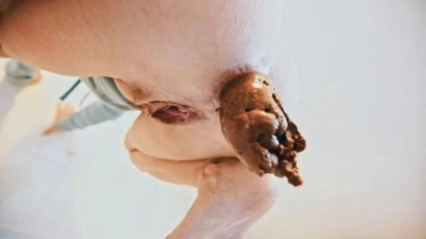 Mia Skye aka MiaRoxxx - In Love With This [HD 720p / 18.0 MB]