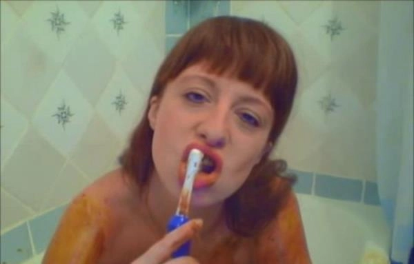 Messy Bath - Getting Dirty Is So Much Fu [SD / 108 MB] GlamourScat