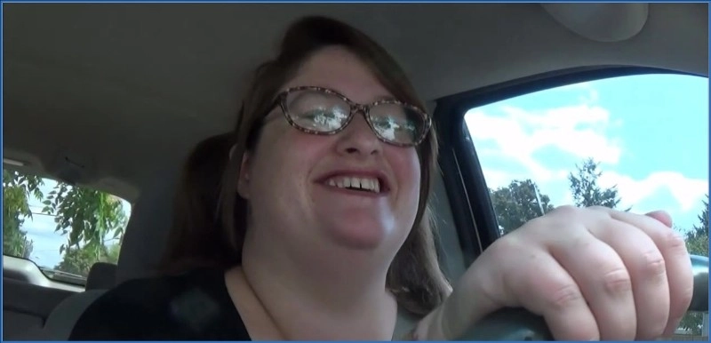 Samantha Starfish - Poop Accident In My Car! [HD 720p / 579.02 MB]