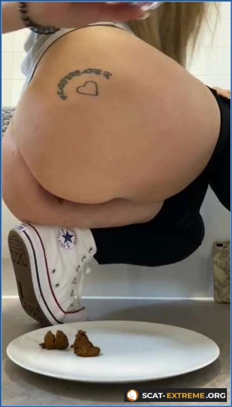 Scat Princess - A light snack for my fans [SiteRip / 91.43 MB]