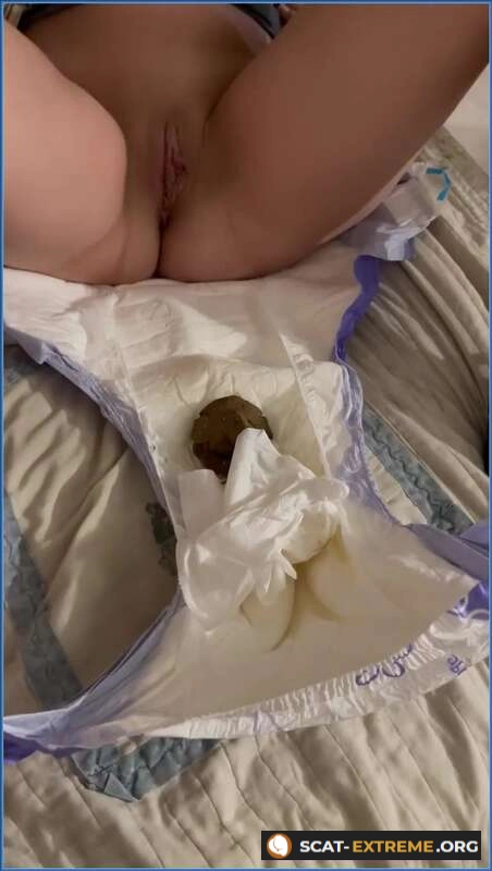 Princess Starry - just your next door hot housewife (with a kinky secret!) [HD 720p / 31.02 MB]