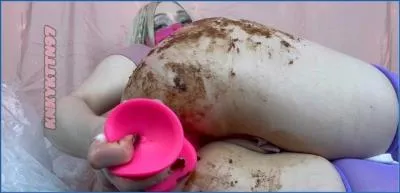KnkyKttn97 Takes Anal Coprophilia to the Extreme in Kinky Bakery