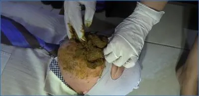 Milana Smelly's Extreme Scat and Pee video in Accelerated Shit Eating