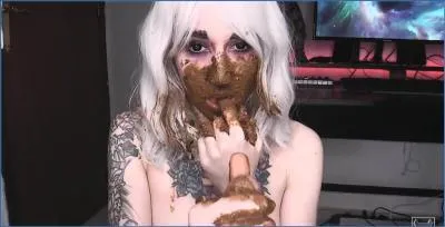 Extreme Scat Princess Eats and Facesits in Rough German Defecation