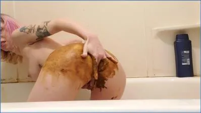 xxecstacy Shits on the Toilet While Fingering Her Anal with a Dildo