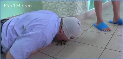 MilanaSmelly Facesitting and Pee Drinking - Greedy Russian Scat &