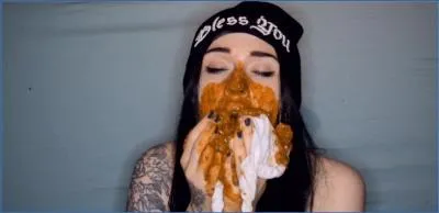 Dirty Betty Dominates with XXL Kaviar in Panties - Extreme Anal Shit