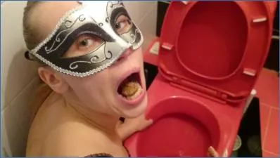 Brown Wife Takes Charge in a Wild Pissing and Defecation Set