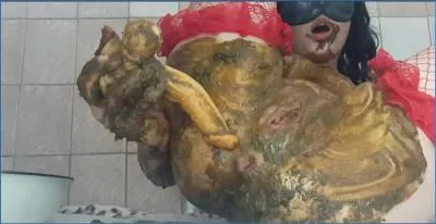 Anna Coprofield Fills the Toilet with Prolapse and Extreme Farting