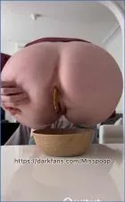 Miss Poop Delivers Extreme Kaviar and Anal mess in French Clip