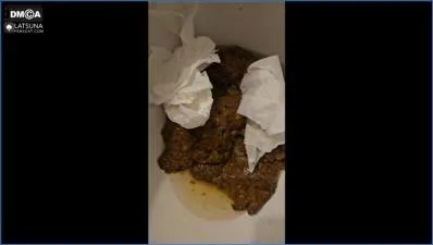 Anal Pooping and Kaviar Defecation with Lady Tsunam in Toilet Miracle