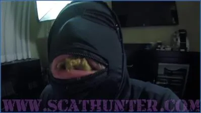 ScatHunter in Filthy Anal Kaviar with Alice The Anal Heiress